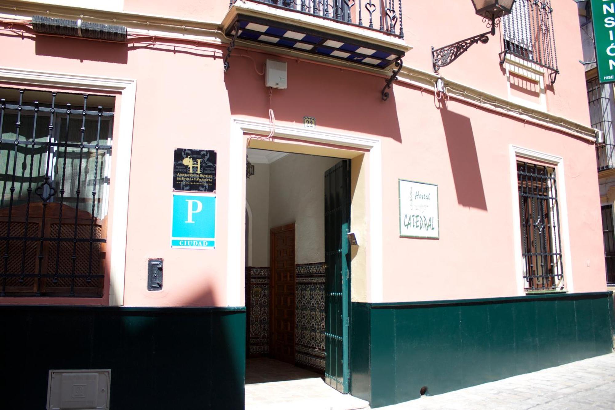 Pension Catedral Seville Exterior photo